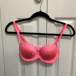 PINK Victoria’s Secret push up bra 32c NWT